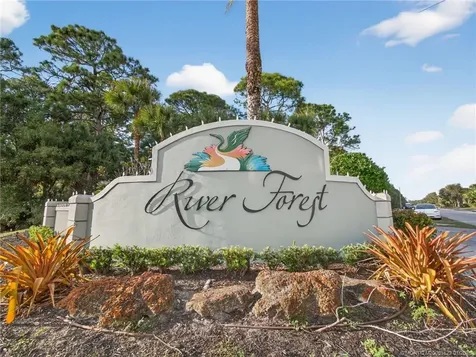 8946 SW Fishermans Wharf Drive Stuart FL 34997