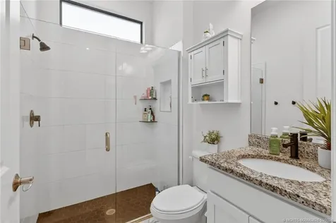 180 SE Via Bisento Port St Lucie FL 34952