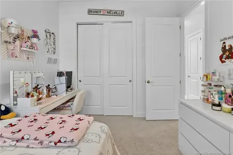 180 SE Via Bisento Port St Lucie FL 34952