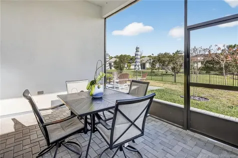 180 SE Via Bisento Port St Lucie FL 34952