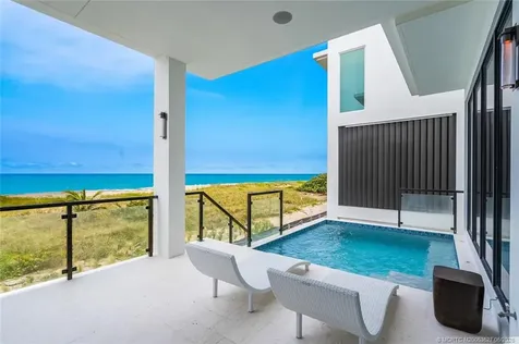 4368 Diamond Shores Way Hutchinson Island FL 34949