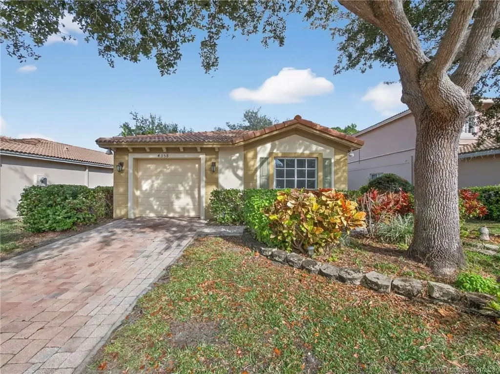 4358 SE Graham Drive Stuart FL 34997