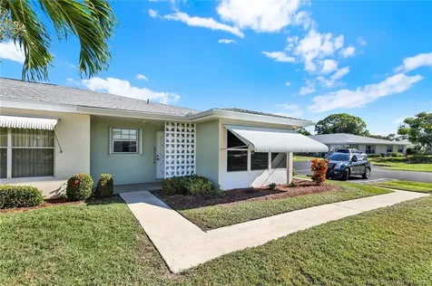902 Savannas Point Drive Fort Pierce FL 34982