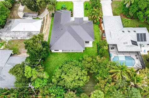 513 SW South Carolina Drive Stuart FL 34994