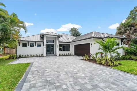 513 SW South Carolina Drive Stuart FL 34994