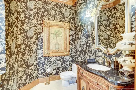 231 SE Bella Strano Port St Lucie FL 34984