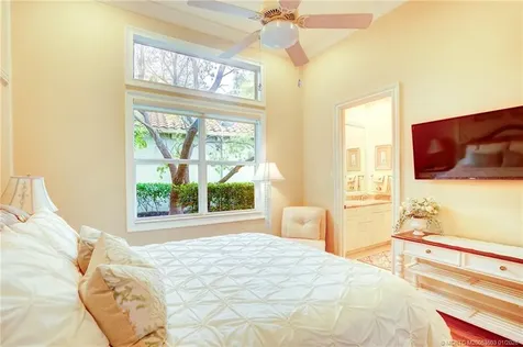 231 SE Bella Strano Port St Lucie FL 34984