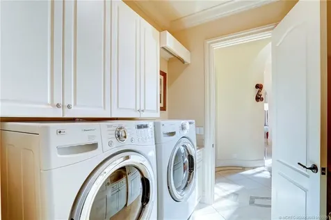 231 SE Bella Strano Port St Lucie FL 34984