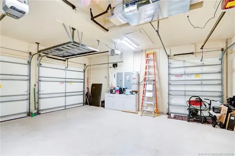 231 SE Bella Strano Port St Lucie FL 34984