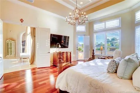 231 SE Bella Strano Port St Lucie FL 34984