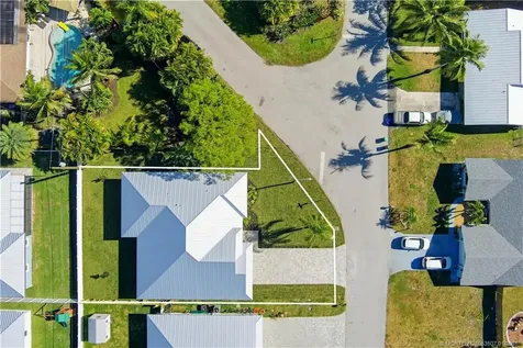 1063 NW 12th Terrace Stuart FL 34994