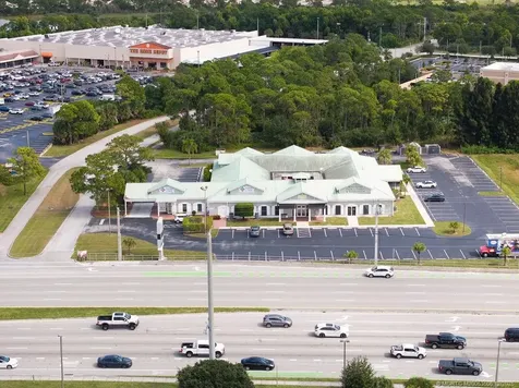 3405 NW Federal Highway Jensen Beach FL 34957