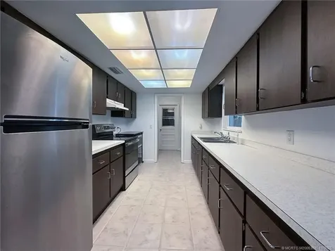 1739 SE Madison Street Stuart FL 34997