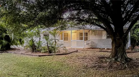 1739 SE Madison Street Stuart FL 34997