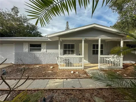 1739 SE Madison Street Stuart FL 34997