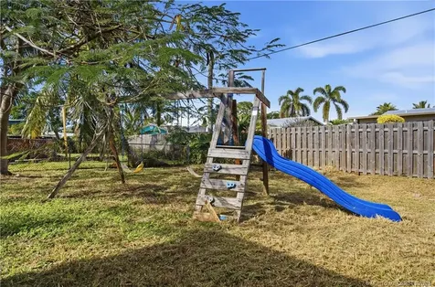 1991 SE Jackson Street Stuart FL 34997