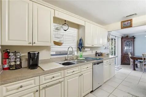 1991 SE Jackson Street Stuart FL 34997