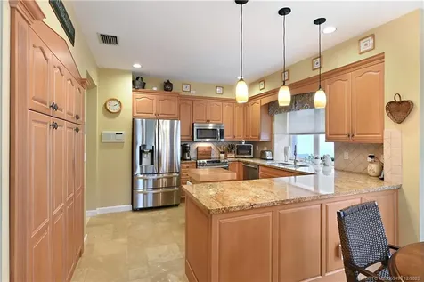 1226 SE Brewster Place Stuart FL 34997