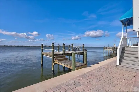 1116 Nettles Boulevard Jensen Beach FL 34957