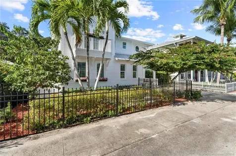 516 SW Camden Avenue Stuart FL 34994