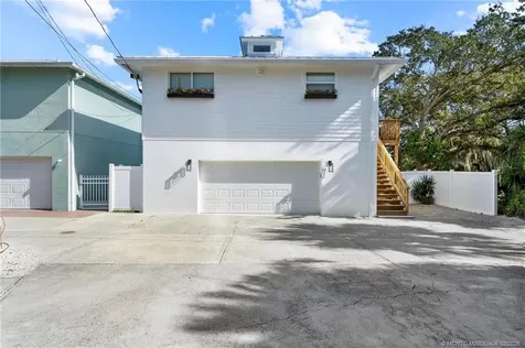 516 SW Camden Avenue Stuart FL 34994