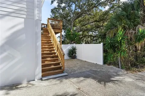 516 SW Camden Avenue Stuart FL 34994