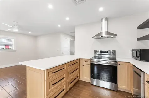 516 SW Camden Avenue Stuart FL 34994