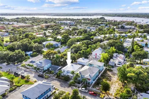 516 SW Camden Avenue Stuart FL 34994