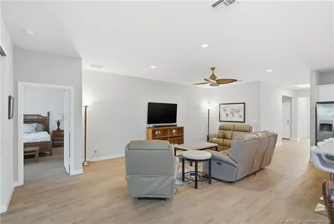 4575 NW King Court Jensen Beach FL 34957