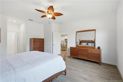 4575 NW King Court Jensen Beach FL 34957