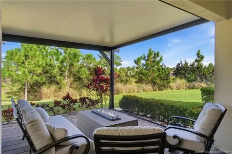 4575 NW King Court Jensen Beach FL 34957