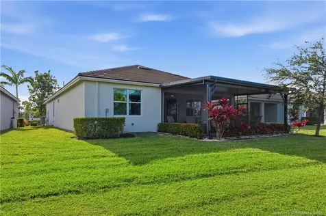 4575 NW King Court Jensen Beach FL 34957