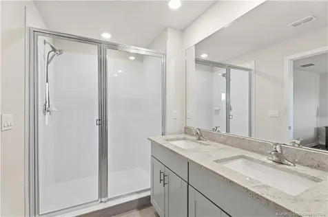 3931 SE Mentmore Lane Stuart FL 34997