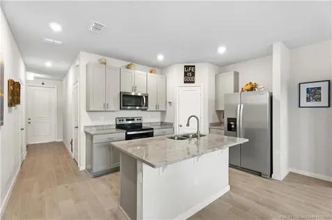 3931 SE Mentmore Lane Stuart FL 34997