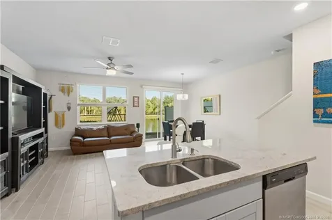 3931 SE Mentmore Lane Stuart FL 34997