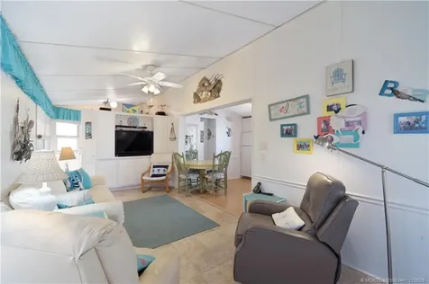 10725 S Ocean Drive Jensen Beach FL 34957