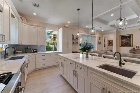 1002 SE Riverside Drive Stuart FL 34996