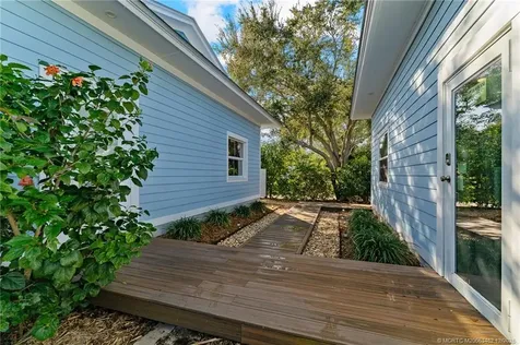 1002 SE Riverside Drive Stuart FL 34996