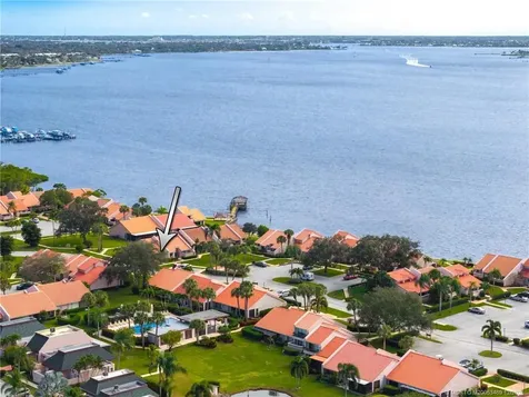 3501 SE Sandpiper Circle Port St Lucie FL 34952