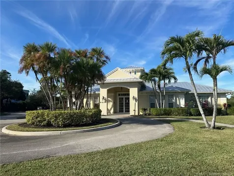 3141 SW Porpoise Circle Stuart FL 34997