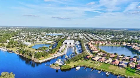 3141 SW Porpoise Circle Stuart FL 34997