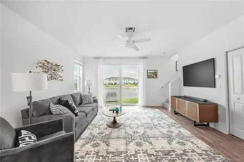 663 SE Lake Falls Street Port St Lucie FL 34984