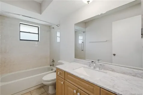 4665 SE Manatee Terrace Stuart FL 34997