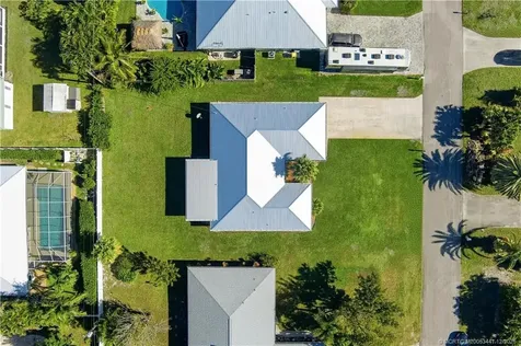 4665 SE Manatee Terrace Stuart FL 34997