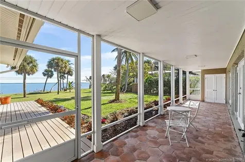 2315 S Indian River Drive Fort Pierce FL 34950