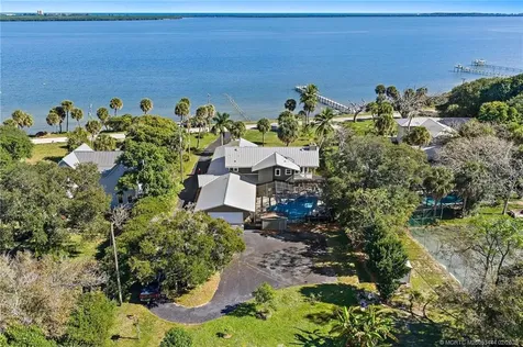 2315 S Indian River Drive Fort Pierce FL 34950