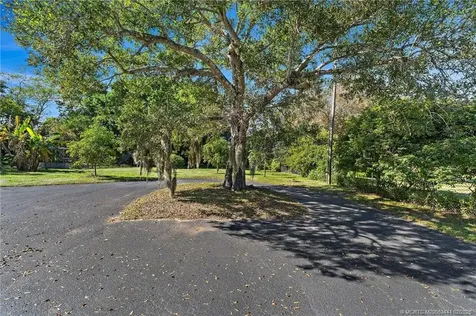 2315 S Indian River Drive Fort Pierce FL 34950