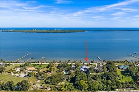 2315 S Indian River Drive Fort Pierce FL 34950