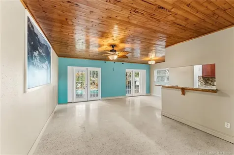 1425 SE San Sovina Terrace Port St Lucie FL 34952