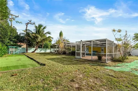 1425 SE San Sovina Terrace Port St Lucie FL 34952